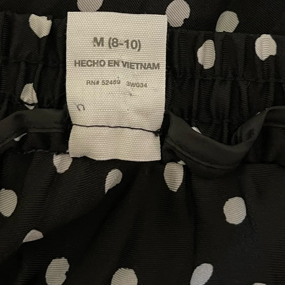 Women’s Time & Tru black with white polka dot a-line skirt Size Medium - Picture 3 of 3